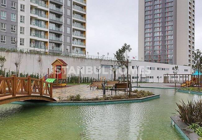 Luxuriöse Wohnungen In Istanbul Bahcesehir Mit Seeblick 1