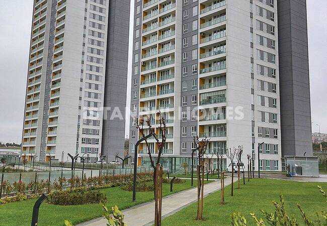 Luxuriöse Wohnungen In Istanbul Bahcesehir Mit Seeblick 9