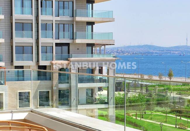 Zeytinburnu'nda Özel Marina ve Deniz Manzaralı Daireler 4