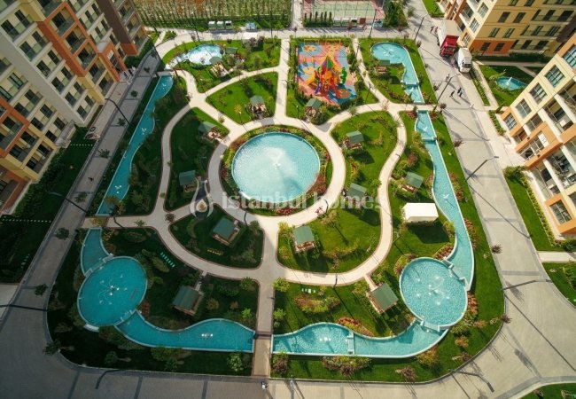 Beylikdüzü'nde E-5 Otoyoluna Yakın Modern Tasarımlı Daireler 4