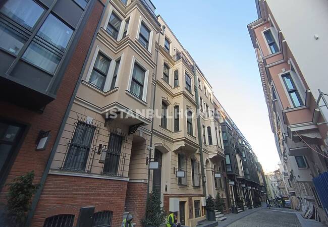 Prächtige Apartments In Emblematischer Lage Von Istanbul 9