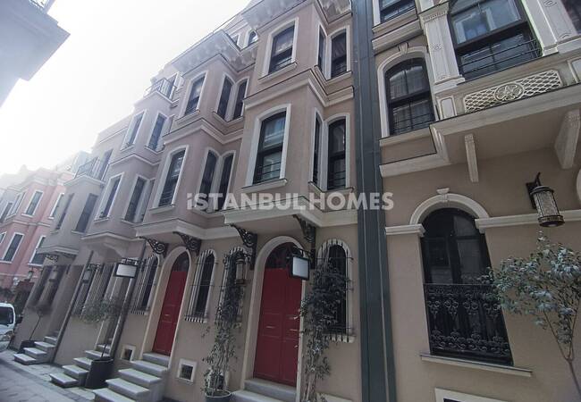 Prächtige Apartments In Emblematischer Lage Von Istanbul 16
