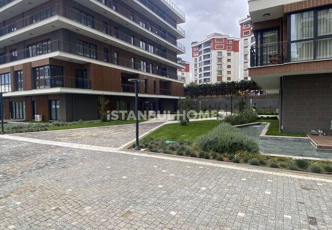 آپارتمان های استانبول با مناطق مجتمع سبز در عمرانیه 4