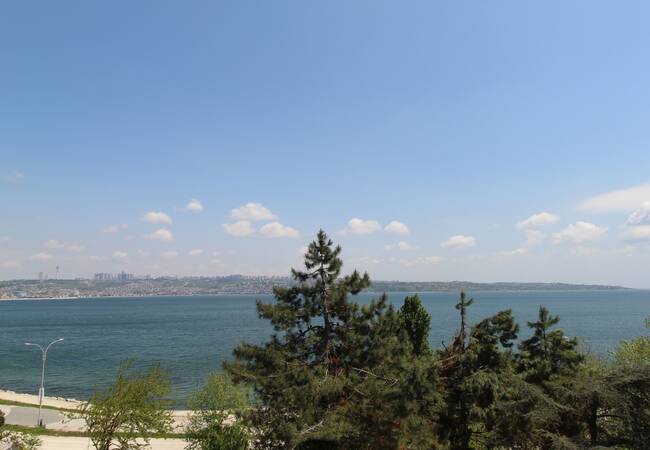 Stunning Real Estate with Fantastic Sea View in Büyükçekmece Istanbul