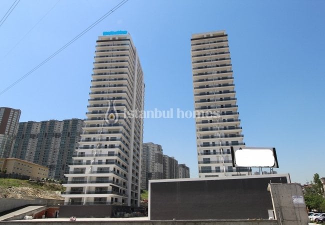 شقق استثمارية مع مسبحين في اسنيورت اسطنبول 1