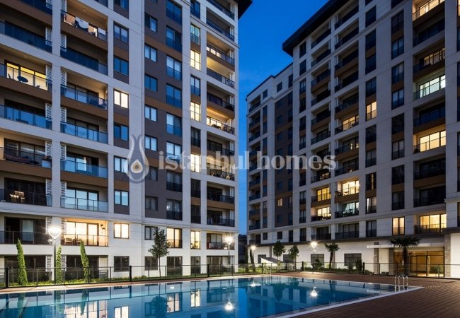 Modern Property Close to Transportation Points in Zeytinburnu 12