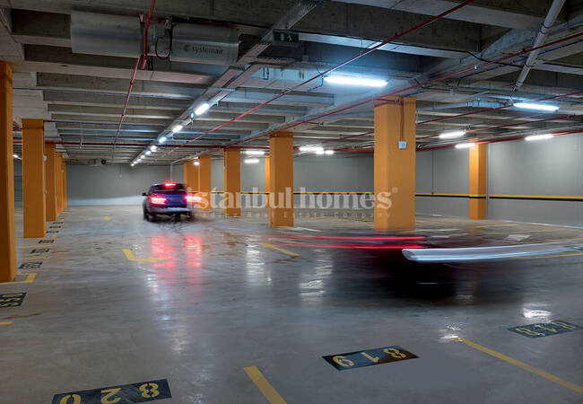 Capacious Apartments in Umraniye with Rich Social Features 8