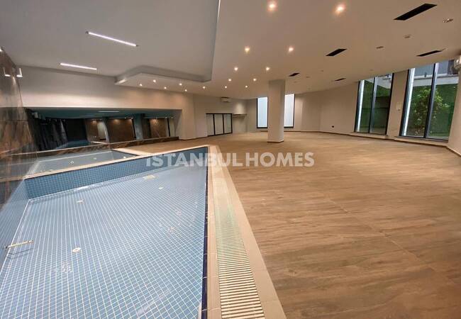 آپارتمان های سطح بالا واقع در یک مجتمع استخردار در استانبول 9