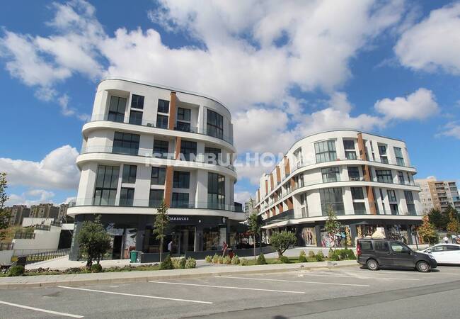 Immobiliers Vue Sur Mer Dans Une Résidence À Beylikduzu 2