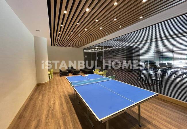 آپارتمان در اسکودار نزدیک به مترو و جاده های ارتباطی 14