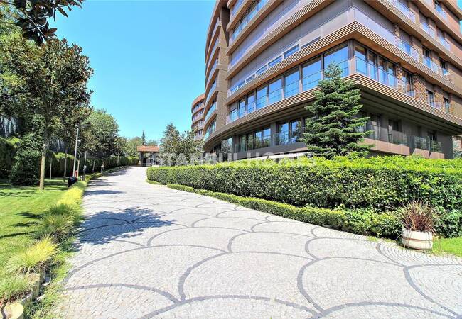 آپارتمان در اسکودار نزدیک به مترو و جاده های ارتباطی 6