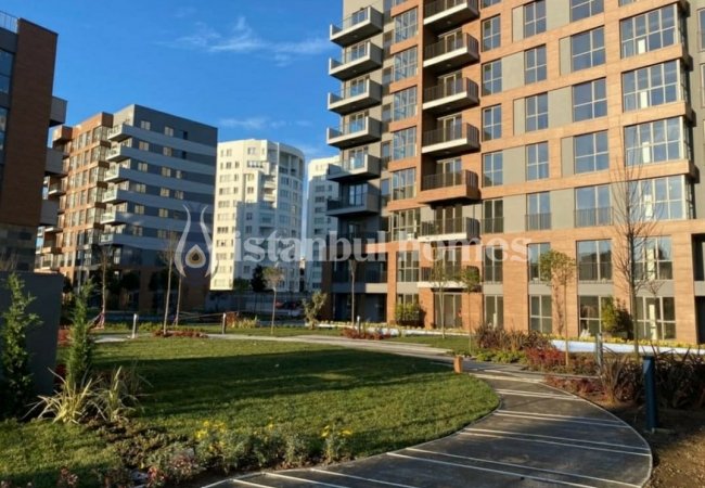 Luxury Apartments Walking Distance of Metro in Istanbul 2