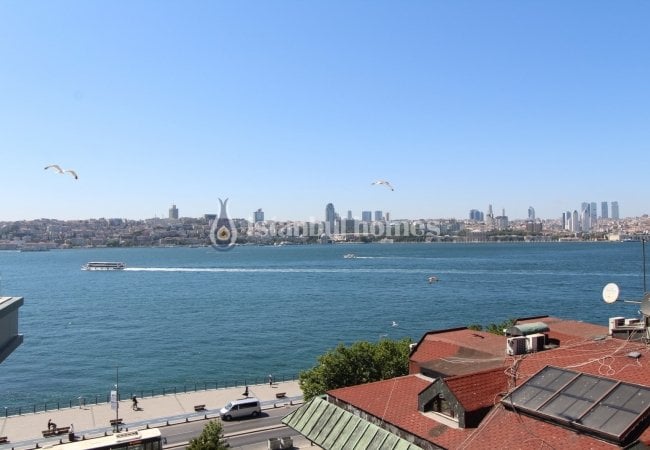 Üsküdar Sahilde Kız Kulesi ve Boğaz Manzaralı Dubleks Daire 6