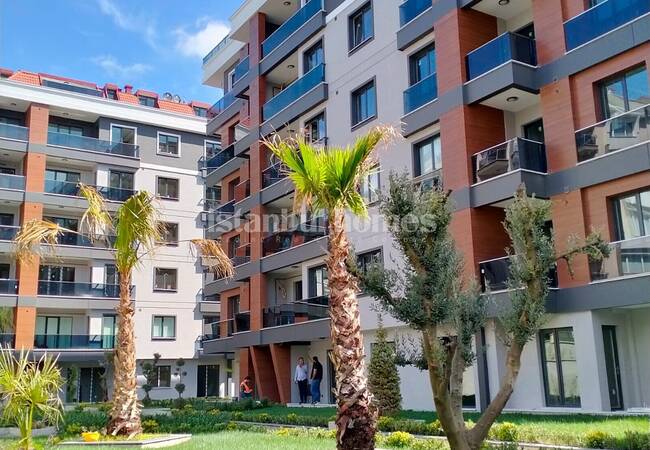 آپارتمان های نوساز و جدید، نزدیک به خط ساحلی در بیلیکدوزو 1