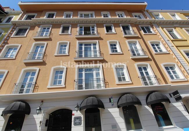 Wohnungen In Beyoglu Mit Italienischem Baustil 2