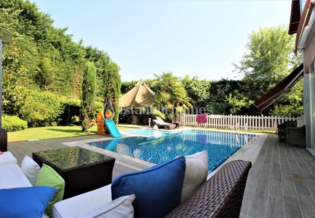 Well Located Triplex Villa in Tuzla Tepeoren 2