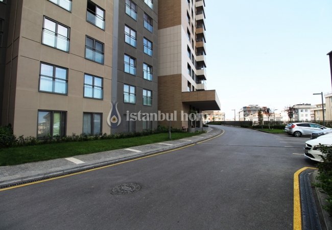Modern Apartments in Maltepe Istanbul Close to D 100 Highway 5