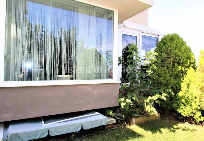 İstanbul Kurtköy'de Nezih Çevreye Sahip Bakımlı Villa 9