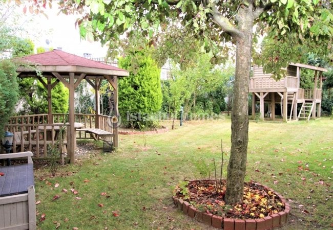 İstanbul Pendik'te Havalimanı'na Yakın Müstakil Lüks Ev 6