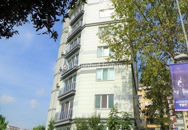 Beşiktaş'ta Ihlamur Kasrı'na Komşu Bahçe Katı Dubleks Daire 3