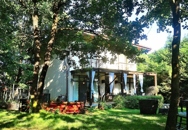 İstanbul Ömerli'de Geniş Özel Bahçeli Doğayla İç İçe Villa 3