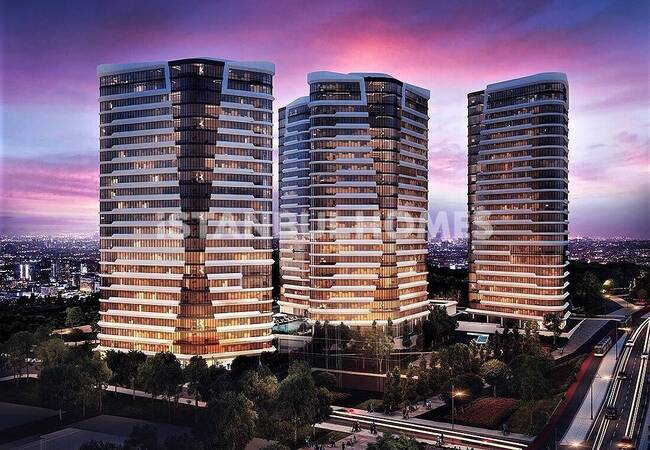 Modern Real Estate with Investment Chance in Kadikoy 3