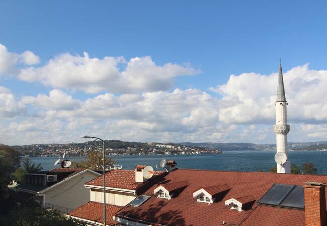 Mansion for Sale in Beykoz with Astonishing Bosphorus Views