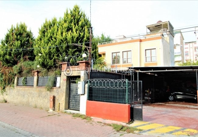Citizenship Approved Villa on a Tourism Zoned Land in Pendik 5