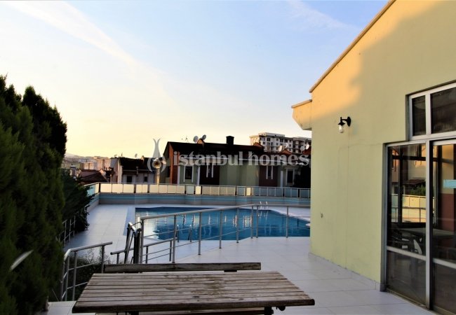 Semi-detached Villa in Pendik Istanbul in a Family Concept Complex 3