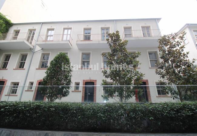 Luxus-immobilien In Komplex Mit Einkaufszentrum In Sisli 8