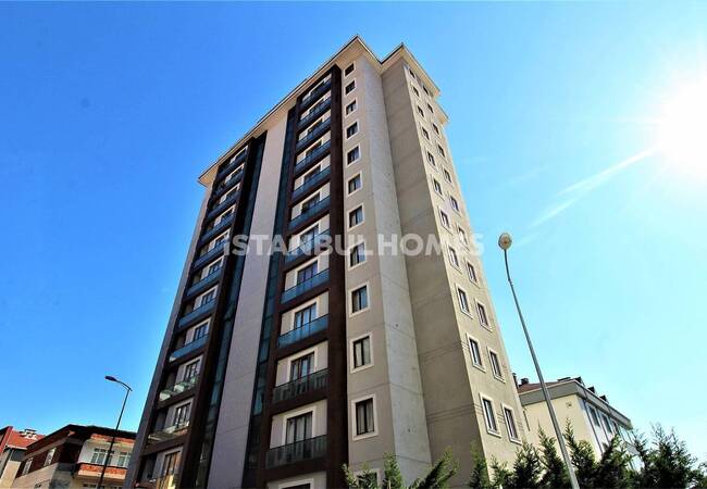 Well-kept Apartment Close to the Subway in Umraniye