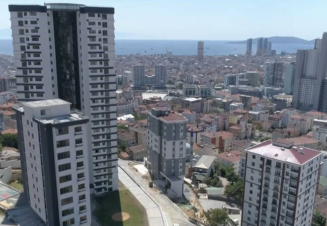 Sea and Princes’ Islands View Real Estate in Kartal Istanbul 1