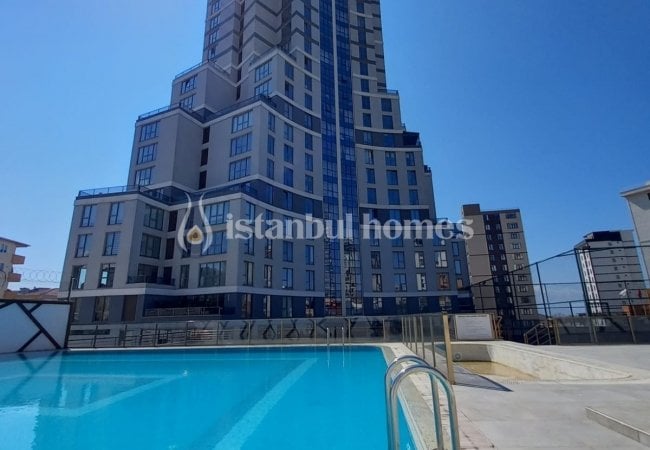 Kartal'da Deniz ve Adalar Manzaralı Site İçinde Daireler 3