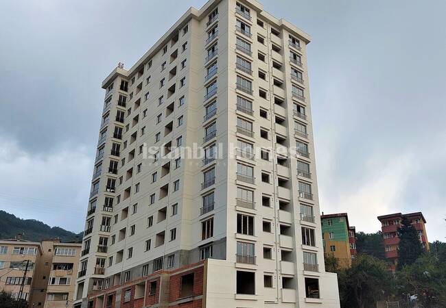 Kartal'da Deniz ve Doğa Manzaralı Çağdaş Tasarımlı Daireler 2