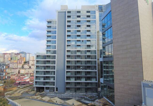 Furnished Properties in a Centrally Located Complex in Kagithane