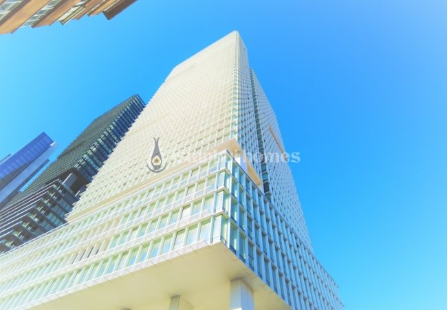 Apartments in a Complex with Comprehensive Services in Sisli 7