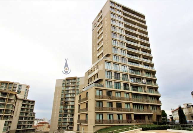 Tuzla’da Güvenlikli Sitede Deniz ve Adalar Manzaralı Daire 3