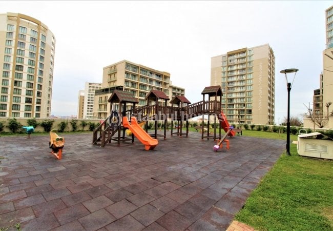 Tuzla’da Güvenlikli Sitede Deniz ve Adalar Manzaralı Daire 7