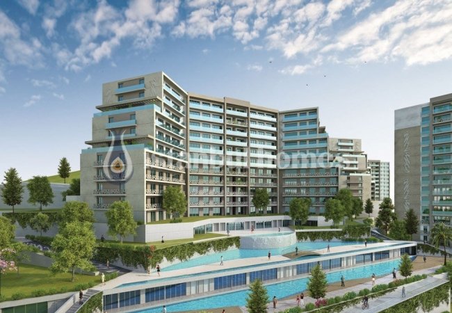 Tuzla’da Güvenlikli Sitede Deniz ve Adalar Manzaralı Daire 1