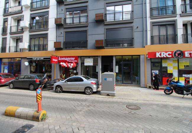 İstanbul Kadıköy'de Yüksek Kira Getirisi Potansiyelli Dükkan 1