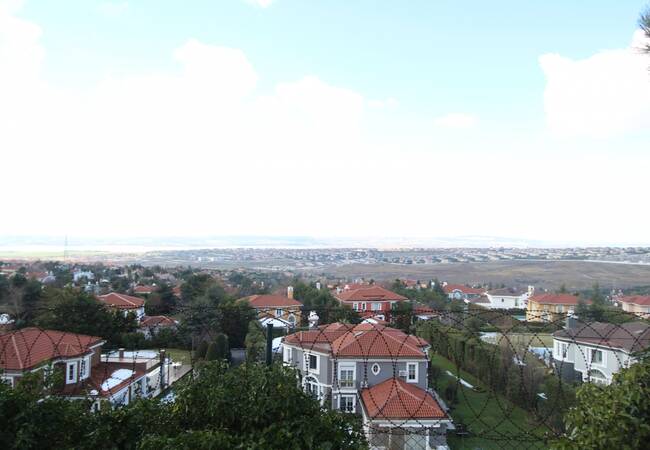 Nouveaux Appartements Avec Jardin Botanique À Istanbul