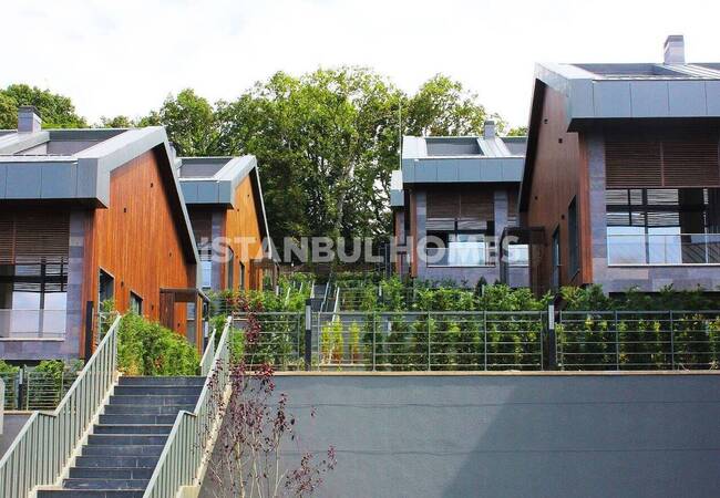 Semi-detached Villas in Nature in Polonezkoy Istanbul 2