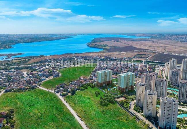 Brand New Real Estate with Lake Views in Avcilar Istanbul