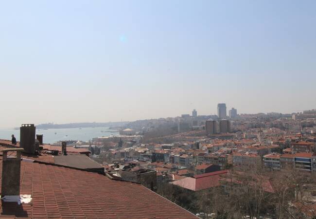Duplex Flat with Panoramic Maiden’s Tower View in Besiktas