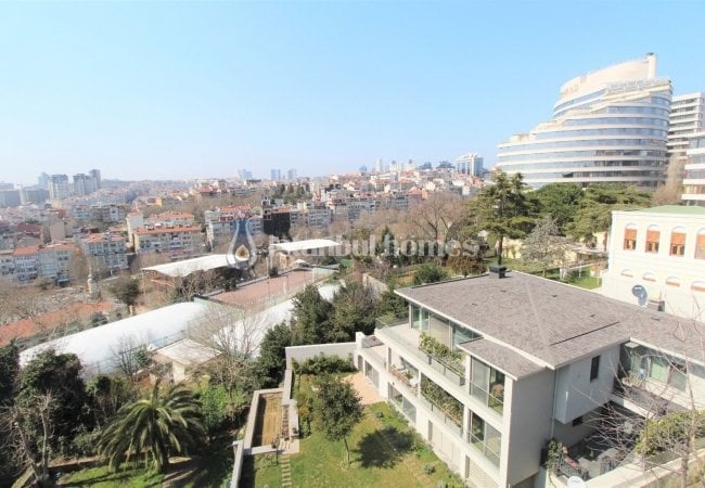 Duplex Flat with Panoramic Maiden’s Tower View in Besiktas 1