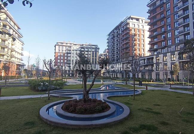 Sarıyer'de Özel Yüzme Havuzlu Satılık Lüks Daireler 6