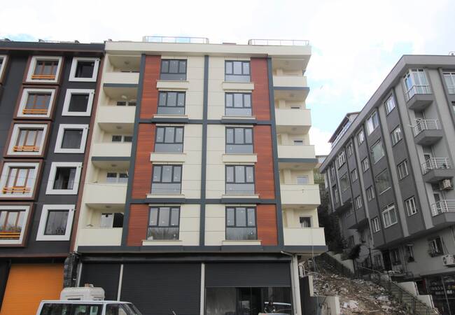 埃郁普苏丹大街上的金角湾房地产 1