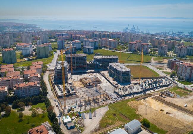 Luxe Flats with High Investment Potential in Beylikduzu