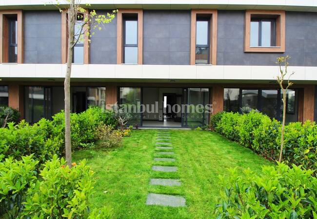 Villas Modernes À Proximité Du Centre Financier D'umraniye 2