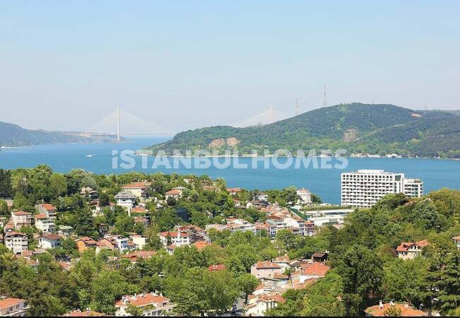 Stylish Apartments with Gorgeous Bosphorus View in Sariyer 5